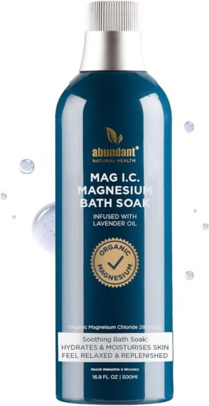 MAG I.C. Magnesium Bath Soak Infused with Lavender Oil to Hydrate, Soothe and Moisturize Skin, Relax and Replenish Muscles, Highly Concentrated Pure Magnesium Salts, 500mL